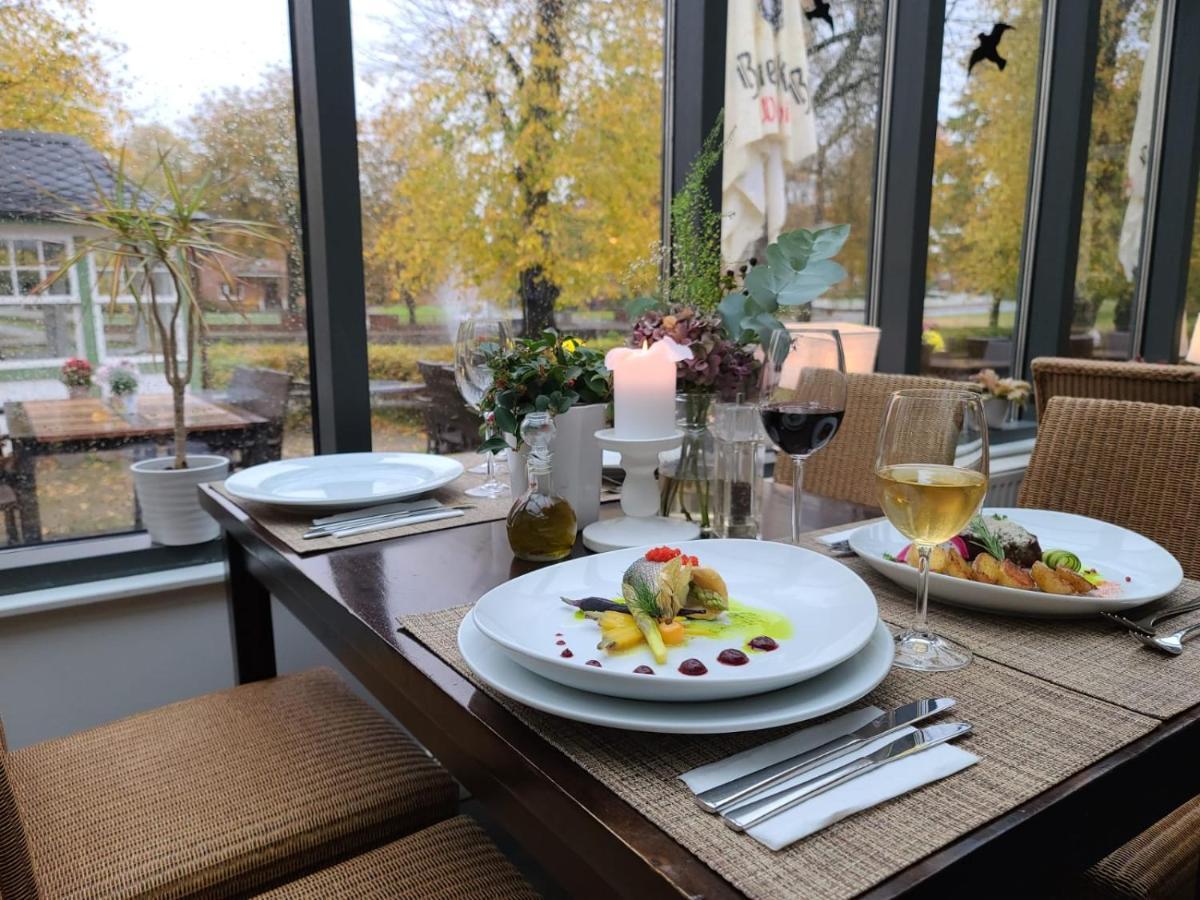Landhaus Hoisdorf ภายนอก รูปภาพ